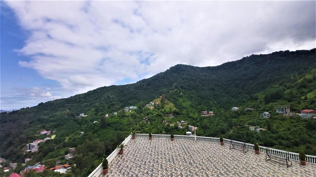 Hotel Zura Palace Kvariati Luaran gambar
