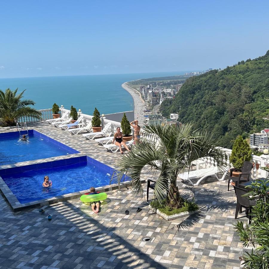 Hotel Zura Palace Kvariati Luaran gambar
